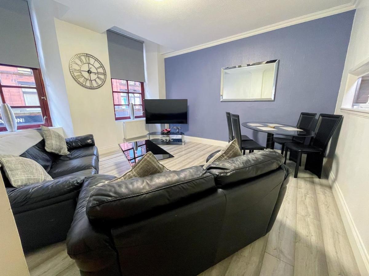 Recently Refurbished Two Bedroom Apartment, Central Location! Glasgow Kültér fotó